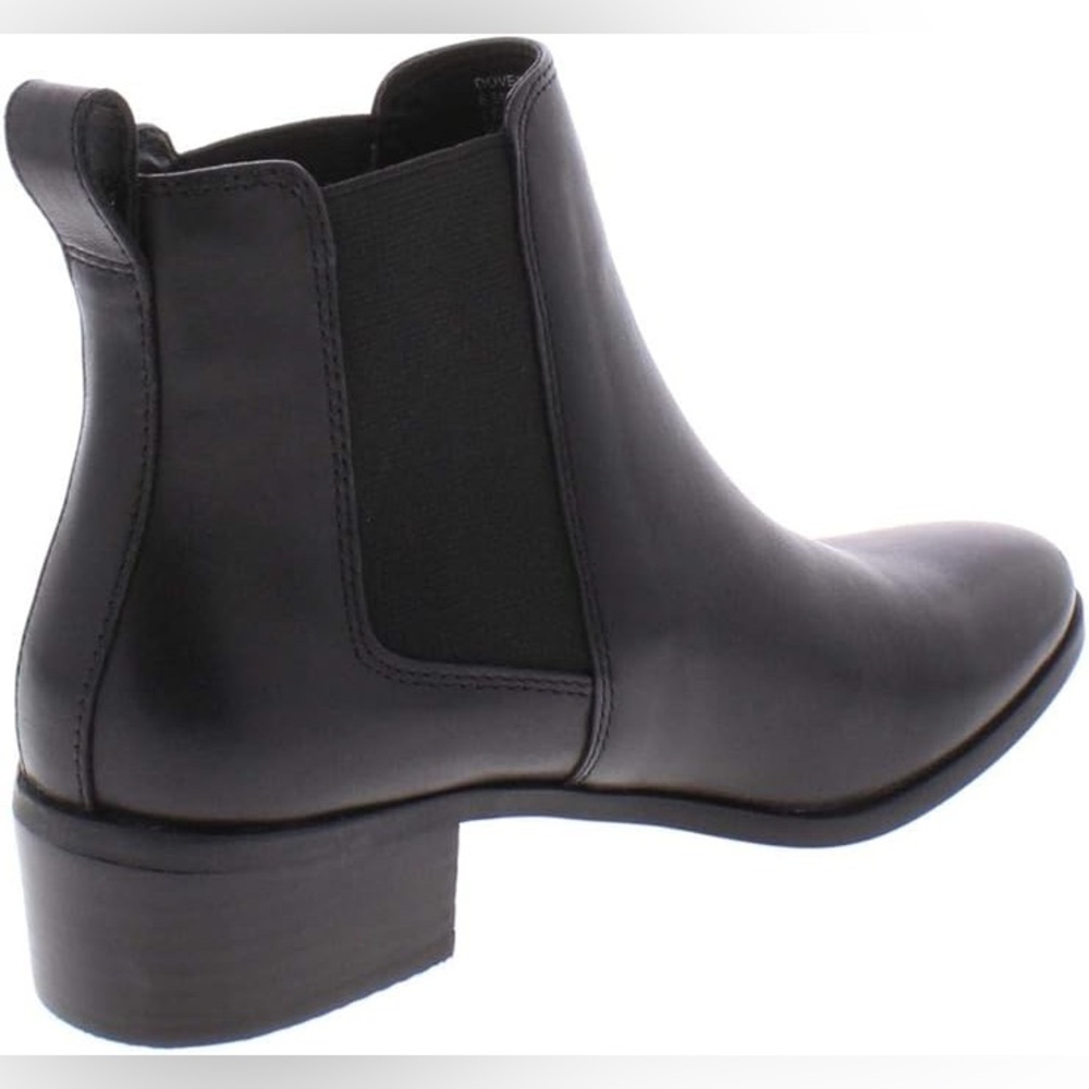 Steve Madden Women Boots Dover Chelsea Ankle Black Leather 10 Minimalist Classic